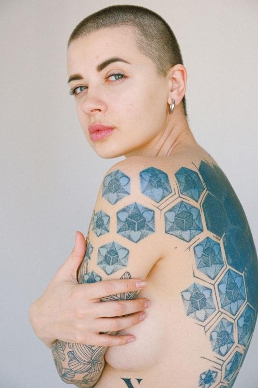 Geometric piece, Ankle or foot