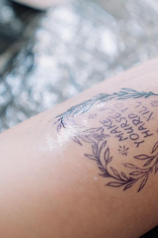 Lettering piece, Full sleeve